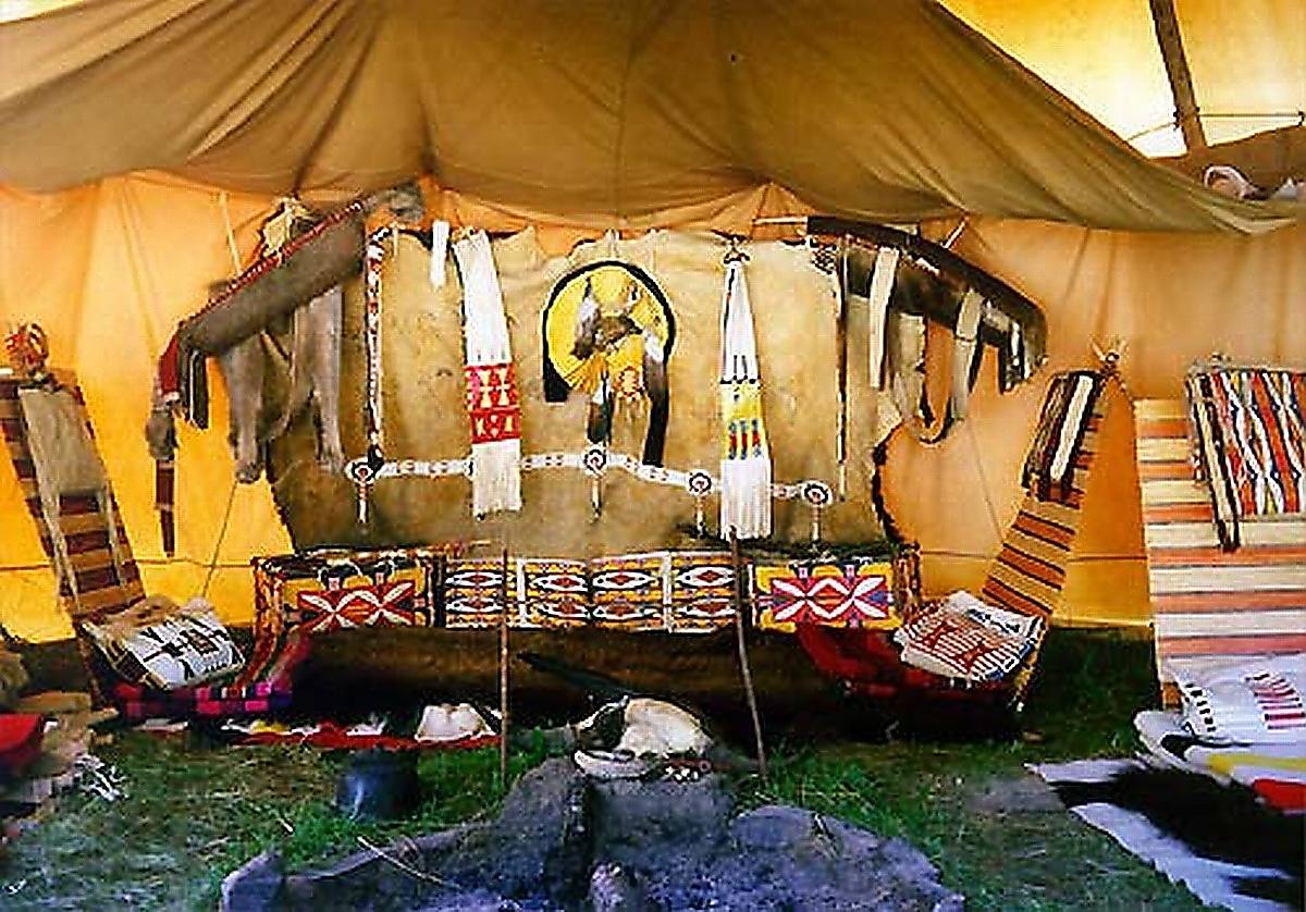 Native American Tipis FamWest natural tents